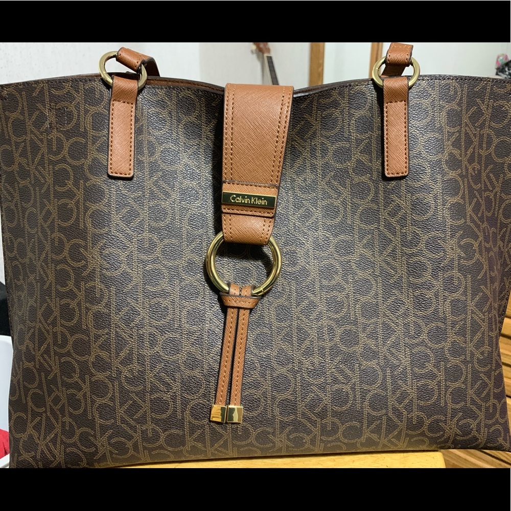 CK tote